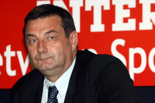 Lamour : "ma vie politique est à Paris"