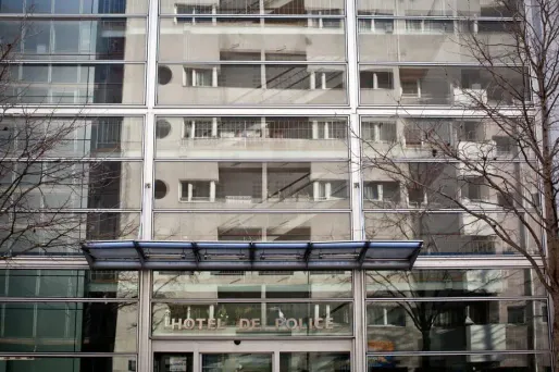 Eric Meillan, ancien patron de l'IGS, se défend de la moindre faute déontologique dans l'affaire qui touche l'institution qu'il dirigeait.