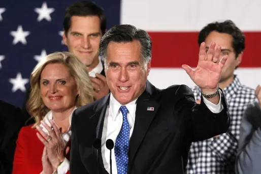 Mitt Romney est au coude à coude avec Rick Santorum dans le caucus de l'Iowa