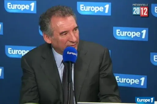 François Bayrou, a mis en garde, sur Europe 1, contre un scenario "à la grecque".