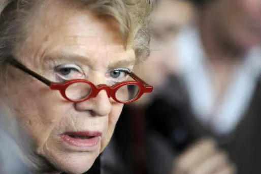 Joly, une visite "symbolique" en Grèce