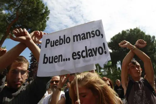 Les "indignés" devraient prendre part à la principale manifestation de Madrid, en marge de la grève générale décrétée jeudi en Espagne.