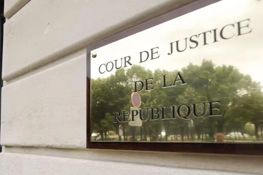 La Cour de justice de la République est une juridiction d'exception composée en grande partie de parlementaires mais aussi de magistrats.