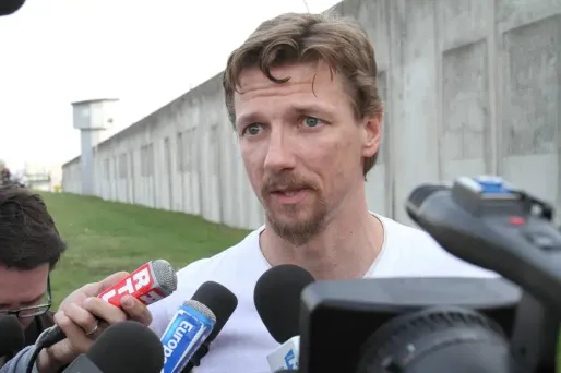 L'ancien footballeur est sorti de prison mardi après-midi.