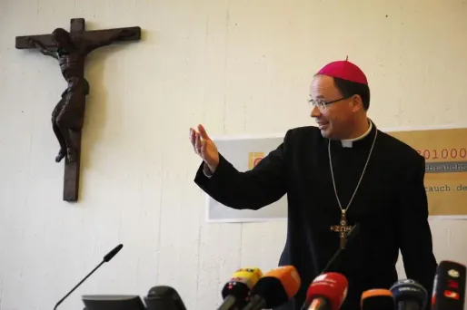 Stephan Ackermann, l'évêque de Trèves épinglé par le Spiegel.