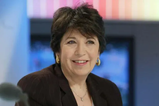 Lepage entre indépendance et bisbilles