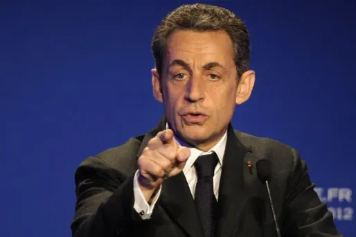 Sarkozy pour "une présomption de légitime défense"