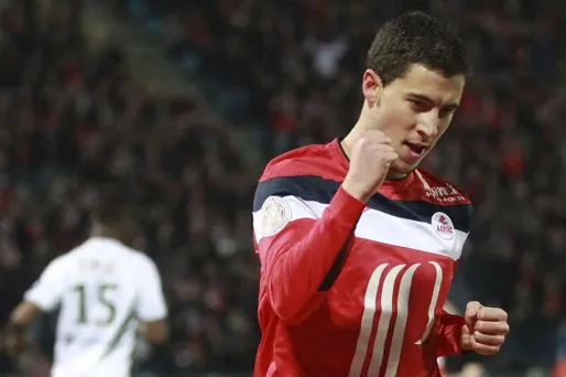 Hazard réussit le doublé