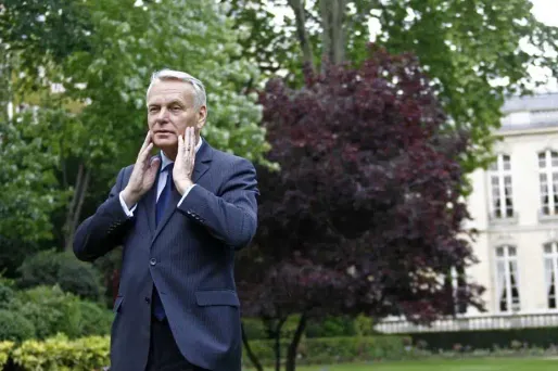 Jean-Marc Ayrault commence à imposer son style et sa méthode.