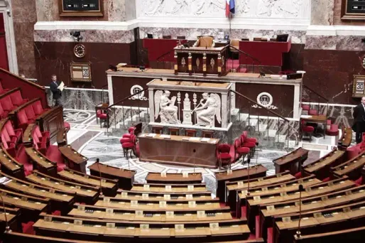 Combien gagnent les agents de l'Assemblée nationale?