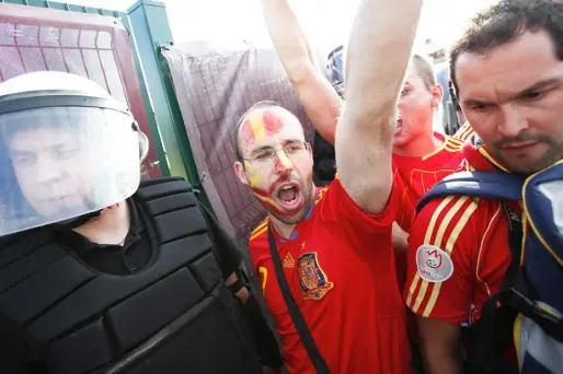 Euro : des supporters espagnols refoulés