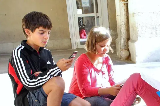 L'âge du premier mobile ? 11 ans