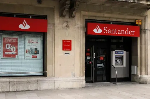 Après la Grèce, l'Irlande et le Portugal, les banques espagnoles appellent à l'aide.