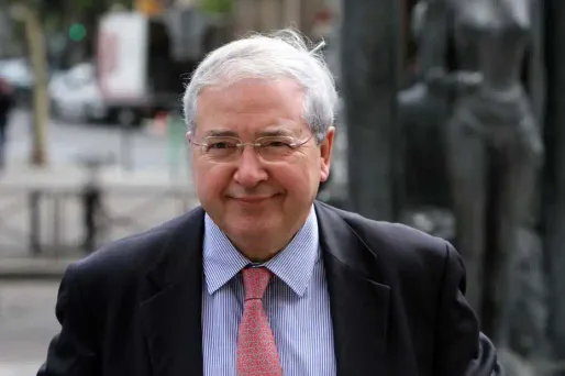 Arnaud Montebourg, ministre du Redressement productif, dans le studio d'Europe1