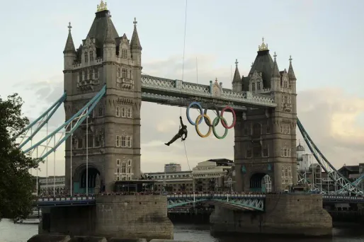 La flamme olympique est à Londres