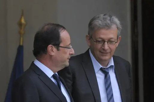 "J'espérais mieux, pour les Français, des 100 premiers jours de Hollande", a taclé mercredi dans Nice Matin le secrétaire national du Parti communiste, Pierre Laurent.