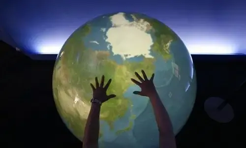 Les indicateurs avancés de l'OCDE pointent toujours vers la décélération