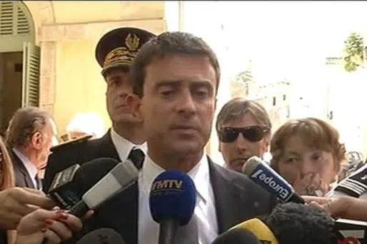 Sécurité: Valls lance 15 zones prioritaires