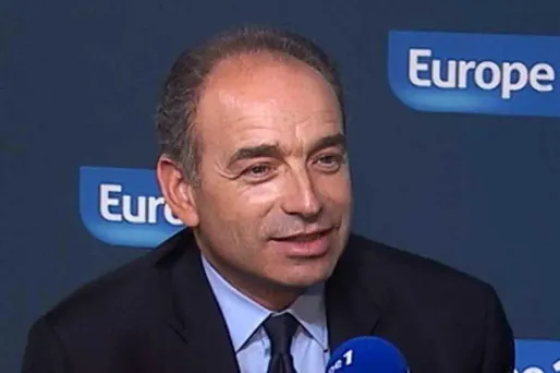 Copé : "tout ça est désolant" (E1)