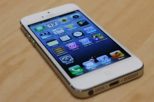 Plus de 2 millions d'iPhone 5 précommandés