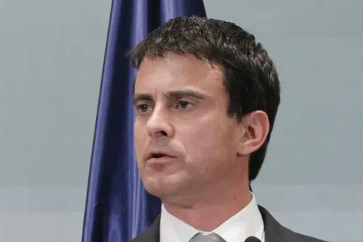Roms : Valls "aux couleurs de l'UMP"