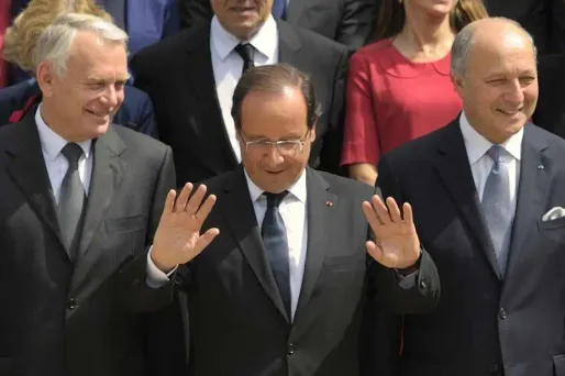 François Hollande ne souhaite pas adopter une posture "interventionniste" ou "impérialiste" en Syrie.
