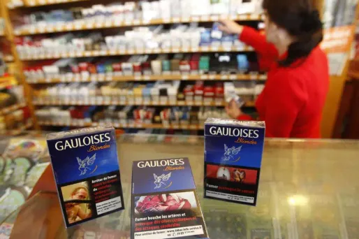 Les buralistes n'apprécient guère les nouvelles mesures anti-tabac auxquelles réfléchit le gouvernement.