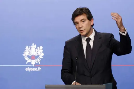 Montebourg est "débile", dit un patron de Mitsubishi