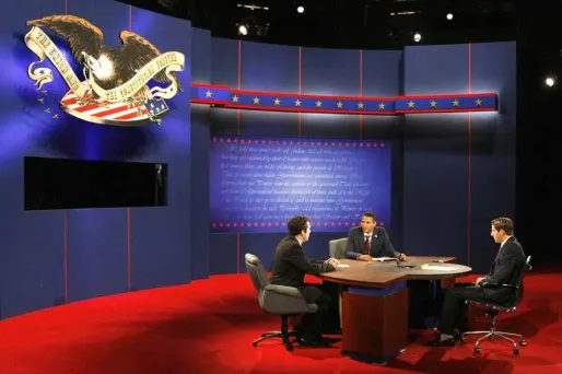 Le plateau du troisième et dernier débat est déjà prêt.