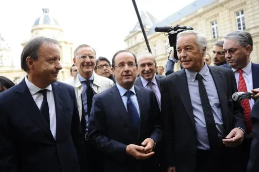 Cumul des mandats : en attendant la loi…