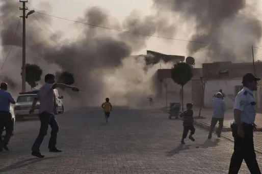 Des tirs de mortiers sont tombés sur le village turc d'Akçakale. La Turquie a répondu en bombardant la Syrie.