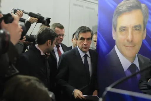 UMP : en attendant le référendum