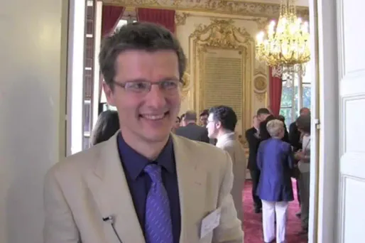 Sciences Po s'enlise dans la crise