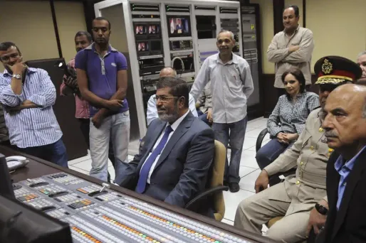 Le président Morsi juste avant sa première allocution télévisée à la nation au mois de juin dernier.