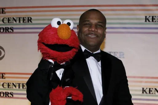 Kevin Clash a avoué avoir eu des relations sexuelles avec un jeune homme.