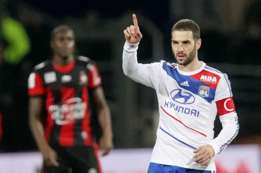 Lyon ne lâche pas le morceau