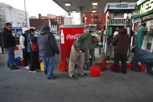 New York commence à rationner l'essence