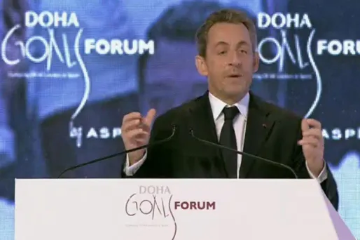 Sarkozy au Qatar : le sport fait "vibrer"