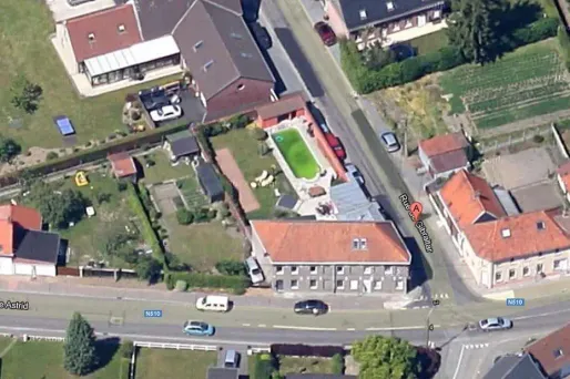 C'est dans cette maison de Néchin, en Belgique, que Gérard Depardieu aurait élu domicile.