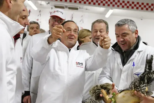 La visite matinale de Hollande à Rungis