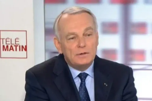 Ayrault tacle le "minable" Depardieu