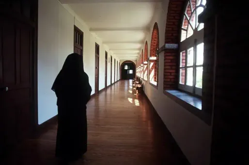 Un couvent de Bénédictines.