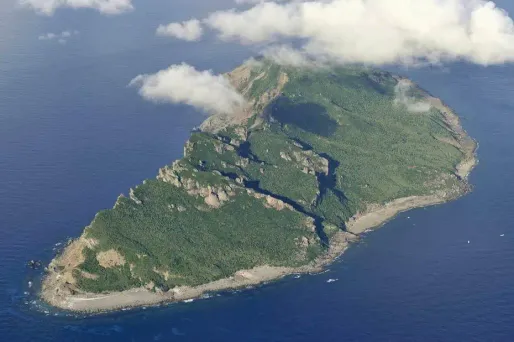 L'île d'Uotsuri, au centre du différent entre chinois et japonais.