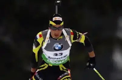 Fourcade encore deuxième