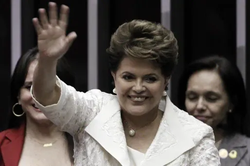 Dilma Rousseff a prêté serment samedi à Brasilia.