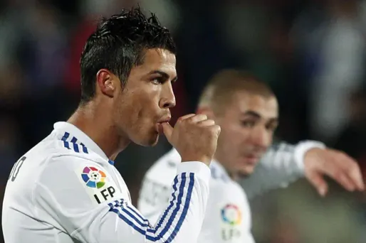 Ronaldo : 60 buts en 61 matches