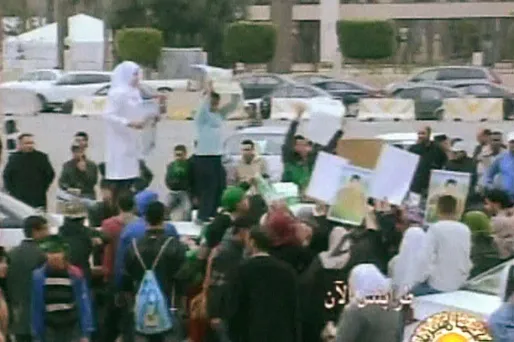 Les Tunisiens, persécutés, fuient la Libye