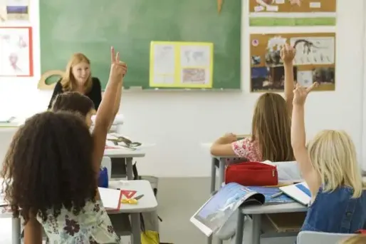 9.000 postes devraient être supprimés dans le primaire à la rentrée 2011