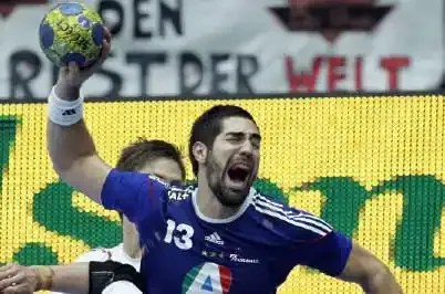 Les Experts au crible