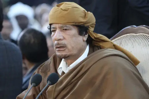 Le Soudan, le Zimbabwe ou le Venezuela pourraient constituer autant de portes de sortie pour Kadhafi.